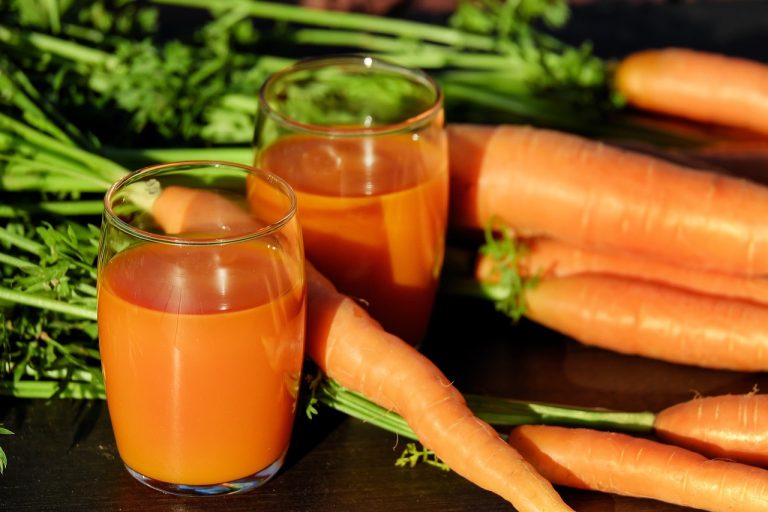 carrot juice, glasses, drink-1623157.jpg